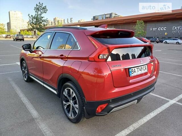 Красный Мицубиси Eclipse Cross, объемом двигателя 1.5 л и пробегом 140 тыс. км за 20999 $, фото 7 на Automoto.ua