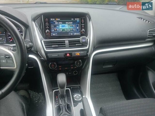 Червоний Міцубісі Eclipse Cross, об'ємом двигуна 1.5 л та пробігом 134 тис. км за 13650 $, фото 21 на Automoto.ua