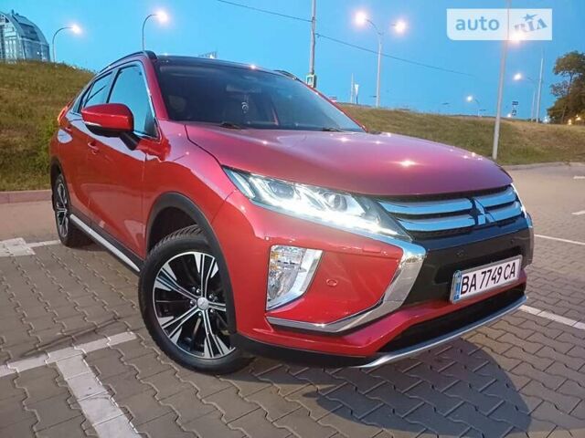 Красный Мицубиси Eclipse Cross, объемом двигателя 1.5 л и пробегом 140 тыс. км за 20999 $, фото 55 на Automoto.ua