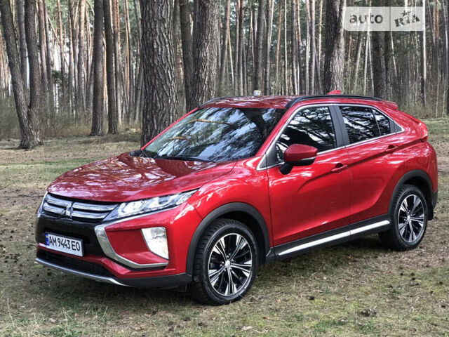 Червоний Міцубісі Eclipse Cross, об'ємом двигуна 1.5 л та пробігом 97 тис. км за 21000 $, фото 9 на Automoto.ua