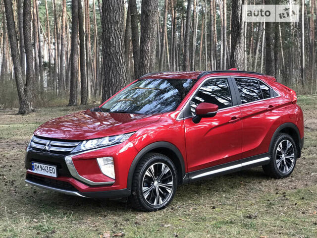 Червоний Міцубісі Eclipse Cross, об'ємом двигуна 1.5 л та пробігом 97 тис. км за 21000 $, фото 7 на Automoto.ua