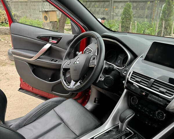 Червоний Міцубісі Eclipse Cross, об'ємом двигуна 1.5 л та пробігом 45 тис. км за 24000 $, фото 3 на Automoto.ua