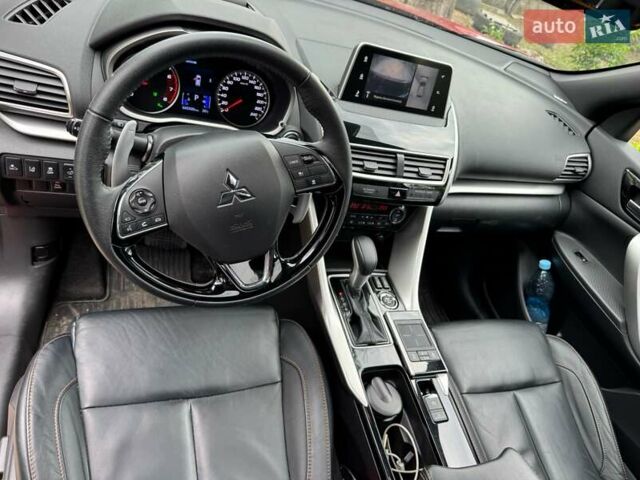 Червоний Міцубісі Eclipse Cross, об'ємом двигуна 1.5 л та пробігом 45 тис. км за 24000 $, фото 14 на Automoto.ua