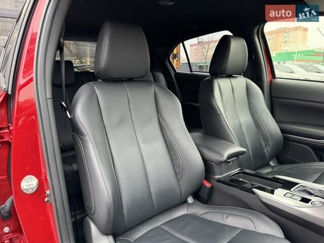 Красный Мицубиси Eclipse Cross, объемом двигателя 1.5 л и пробегом 40 тыс. км за 23900 $, фото 57 на Automoto.ua