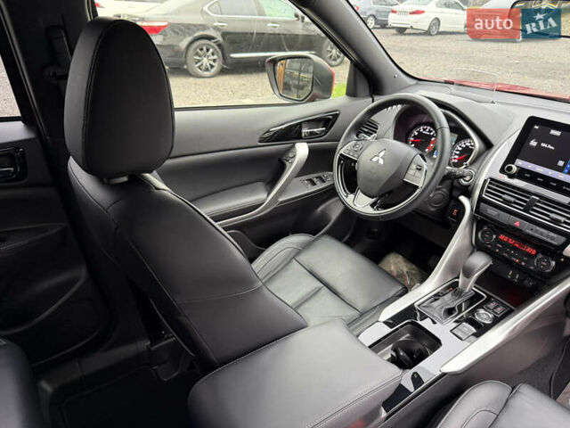 Красный Мицубиси Eclipse Cross, объемом двигателя 1.5 л и пробегом 40 тыс. км за 23900 $, фото 54 на Automoto.ua