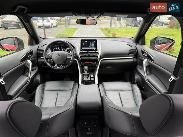 Красный Мицубиси Eclipse Cross, объемом двигателя 1.5 л и пробегом 40 тыс. км за 23900 $, фото 52 на Automoto.ua