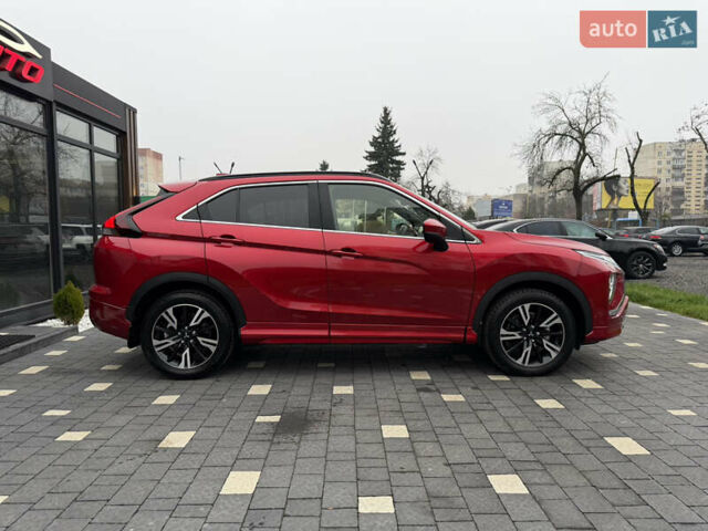 Красный Мицубиси Eclipse Cross, объемом двигателя 1.5 л и пробегом 40 тыс. км за 23900 $, фото 6 на Automoto.ua