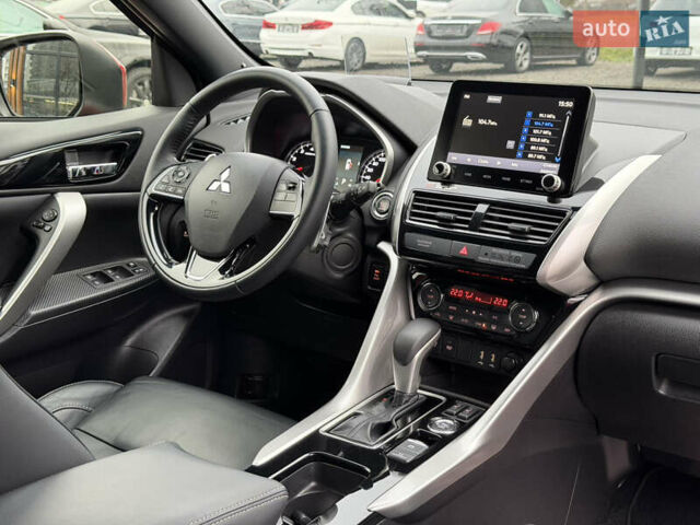 Красный Мицубиси Eclipse Cross, объемом двигателя 1.5 л и пробегом 40 тыс. км за 23900 $, фото 55 на Automoto.ua