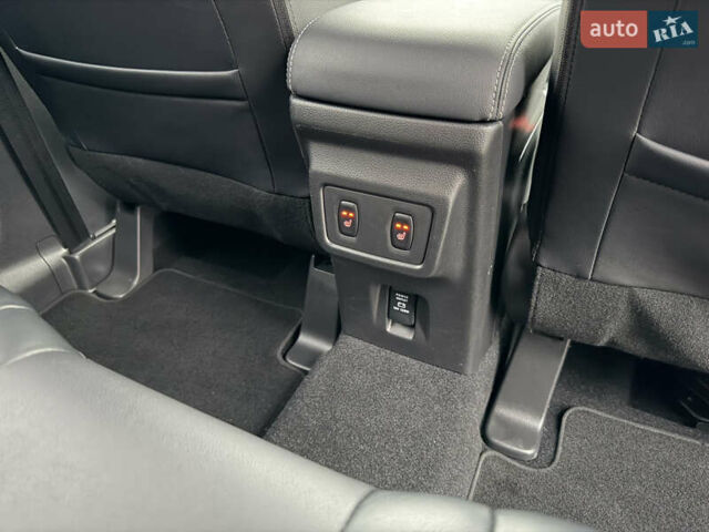 Красный Мицубиси Eclipse Cross, объемом двигателя 1.5 л и пробегом 40 тыс. км за 23900 $, фото 43 на Automoto.ua