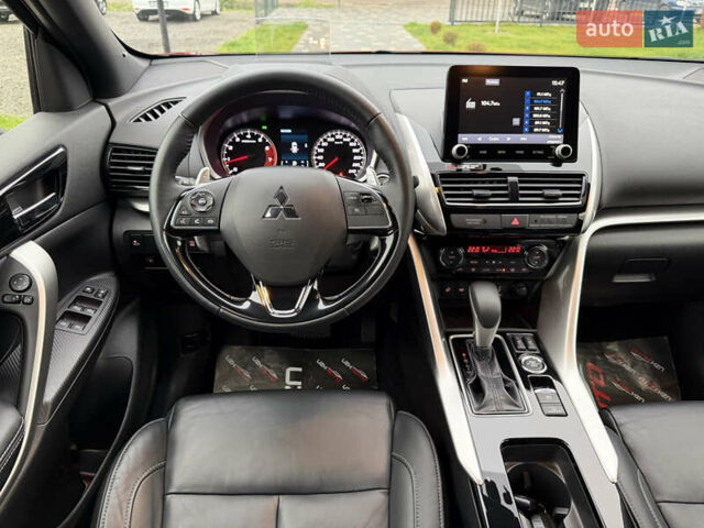 Красный Мицубиси Eclipse Cross, объемом двигателя 1.5 л и пробегом 40 тыс. км за 23900 $, фото 49 на Automoto.ua