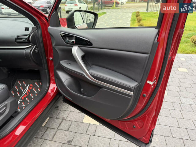 Красный Мицубиси Eclipse Cross, объемом двигателя 1.5 л и пробегом 40 тыс. км за 23900 $, фото 56 на Automoto.ua
