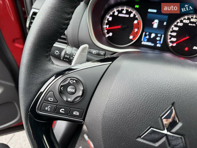 Красный Мицубиси Eclipse Cross, объемом двигателя 1.5 л и пробегом 40 тыс. км за 23900 $, фото 67 на Automoto.ua