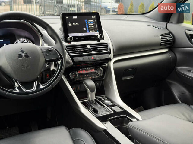 Красный Мицубиси Eclipse Cross, объемом двигателя 1.5 л и пробегом 40 тыс. км за 23900 $, фото 53 на Automoto.ua