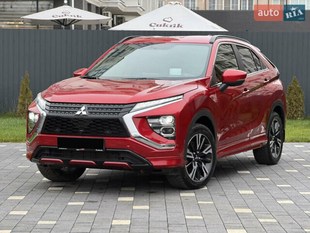 Красный Мицубиси Eclipse Cross, объемом двигателя 1.5 л и пробегом 40 тыс. км за 23900 $, фото 1 на Automoto.ua