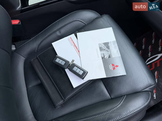 Красный Мицубиси Eclipse Cross, объемом двигателя 1.5 л и пробегом 40 тыс. км за 23900 $, фото 80 на Automoto.ua