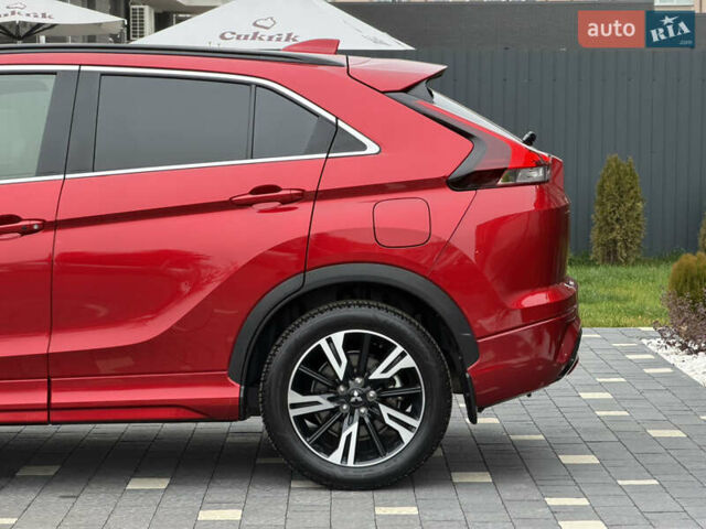 Красный Мицубиси Eclipse Cross, объемом двигателя 1.5 л и пробегом 40 тыс. км за 23900 $, фото 4 на Automoto.ua