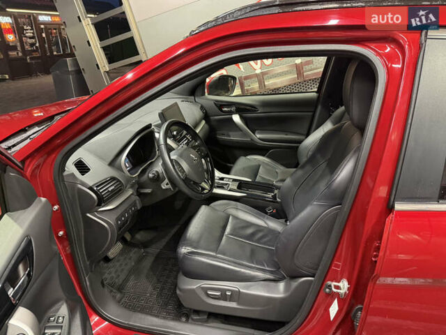Міцубісі Eclipse Cross 2021 у Кропивницькому (Кіровограді) на Automoto.ua Червоний Міцубісі Eclipse Cross, об'ємом двигуна 1.5 л та пробігом 17 тис. км за 29500 $, фото 10 на Automoto.ua