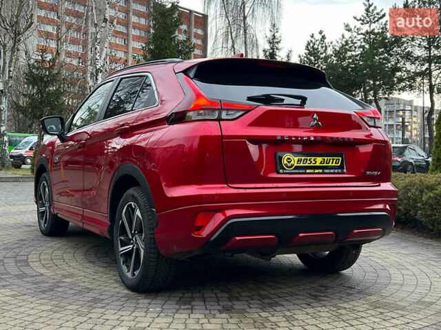 Красный Мицубиси Eclipse Cross, объемом двигателя 2.4 л и пробегом 80 тыс. км за 30999 $, фото 4 на Automoto.ua