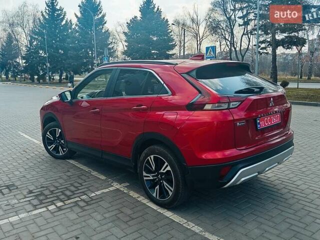 Красный Мицубиси Eclipse Cross, объемом двигателя 1.5 л и пробегом 32 тыс. км за 19950 $, фото 4 на Automoto.ua