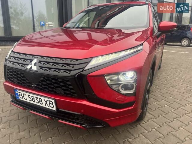Червоний Міцубісі Eclipse Cross, об'ємом двигуна 2.36 л та пробігом 77 тис. км за 30500 $, фото 3 на Automoto.ua