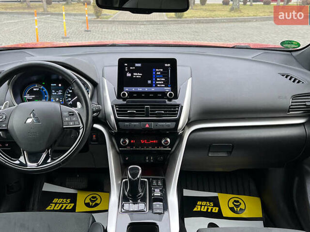 Красный Мицубиси Eclipse Cross, объемом двигателя 2.4 л и пробегом 80 тыс. км за 30999 $, фото 12 на Automoto.ua