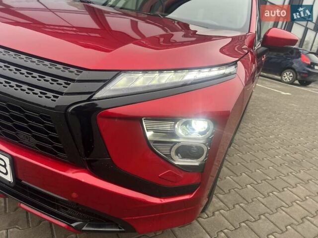 Червоний Міцубісі Eclipse Cross, об'ємом двигуна 2.36 л та пробігом 77 тис. км за 30500 $, фото 23 на Automoto.ua