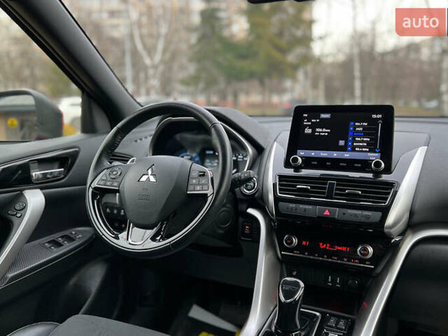 Красный Мицубиси Eclipse Cross, объемом двигателя 2.4 л и пробегом 80 тыс. км за 30999 $, фото 19 на Automoto.ua