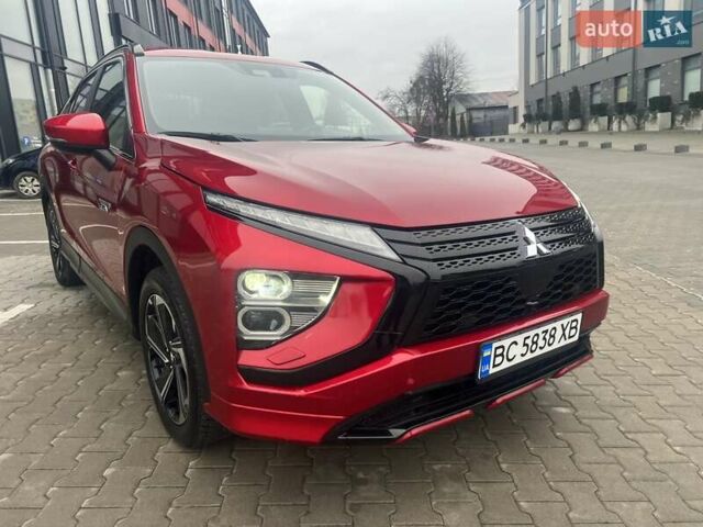 Червоний Міцубісі Eclipse Cross, об'ємом двигуна 2.36 л та пробігом 77 тис. км за 30500 $, фото 5 на Automoto.ua