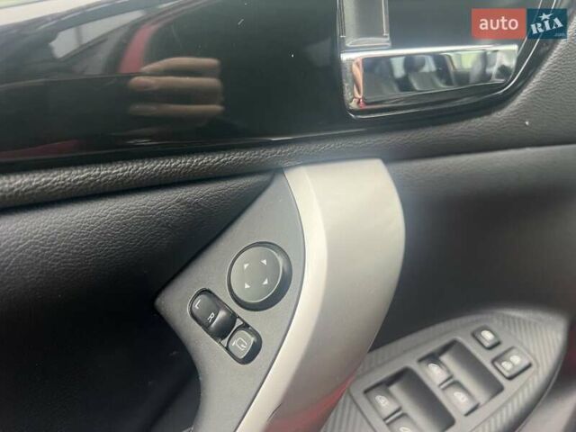 Червоний Міцубісі Eclipse Cross, об'ємом двигуна 2.36 л та пробігом 77 тис. км за 30500 $, фото 62 на Automoto.ua