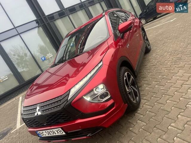 Червоний Міцубісі Eclipse Cross, об'ємом двигуна 2.36 л та пробігом 77 тис. км за 30500 $, фото 18 на Automoto.ua