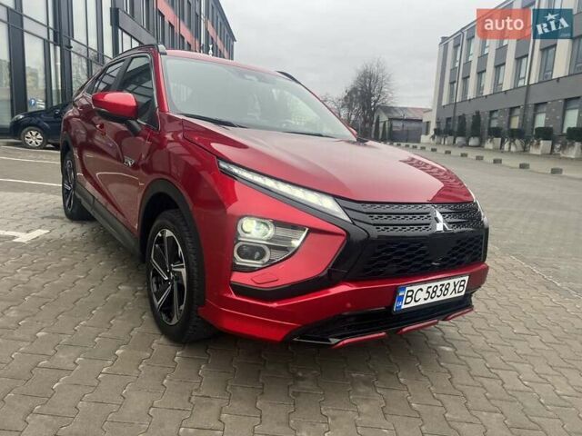 Червоний Міцубісі Eclipse Cross, об'ємом двигуна 2.36 л та пробігом 77 тис. км за 30500 $, фото 8 на Automoto.ua
