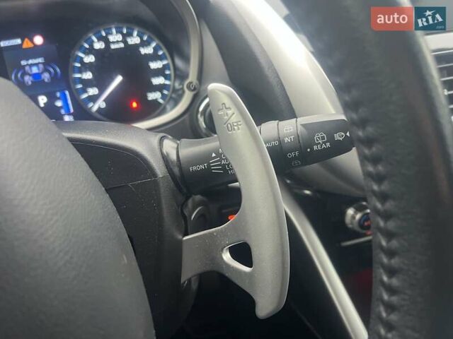 Червоний Міцубісі Eclipse Cross, об'ємом двигуна 2.36 л та пробігом 77 тис. км за 30500 $, фото 48 на Automoto.ua