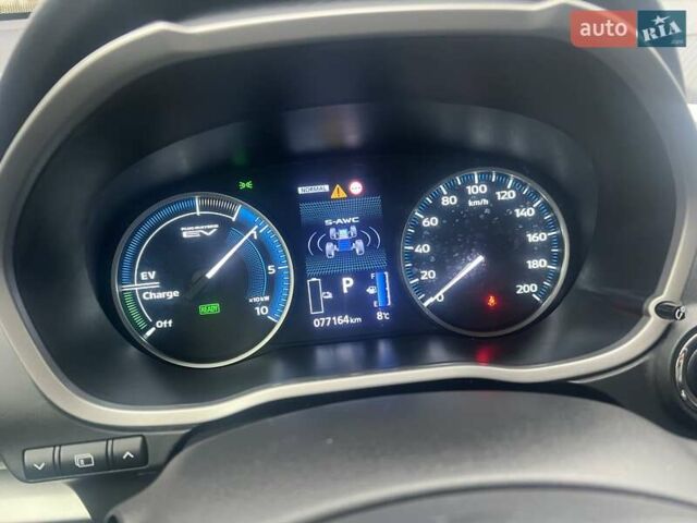 Червоний Міцубісі Eclipse Cross, об'ємом двигуна 2.36 л та пробігом 77 тис. км за 30500 $, фото 59 на Automoto.ua