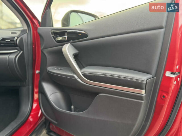 Червоний Міцубісі Eclipse Cross, об'ємом двигуна 1.5 л та пробігом 18 тис. км за 21500 $, фото 15 на Automoto.ua