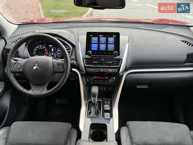 Червоний Міцубісі Eclipse Cross, об'ємом двигуна 1.5 л та пробігом 18 тис. км за 21500 $, фото 12 на Automoto.ua