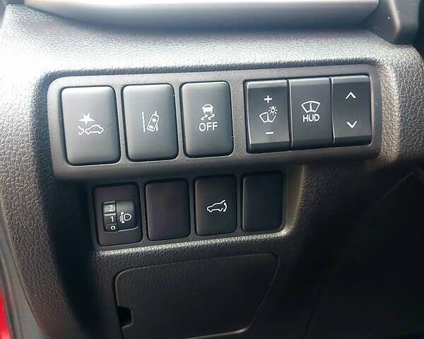 Красный Мицубиси Eclipse Cross, объемом двигателя 1.5 л и пробегом 10 тыс. км за 28500 $, фото 14 на Automoto.ua