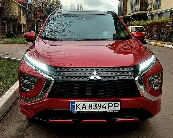 Красный Мицубиси Eclipse Cross, объемом двигателя 1.5 л и пробегом 10 тыс. км за 28500 $, фото 5 на Automoto.ua