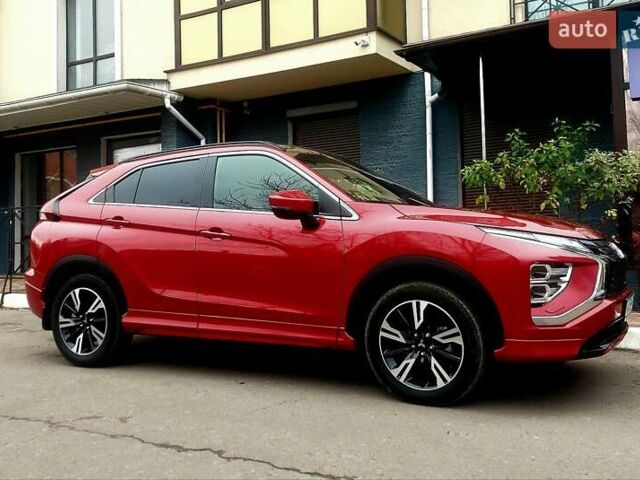 Красный Мицубиси Eclipse Cross, объемом двигателя 1.5 л и пробегом 10 тыс. км за 28500 $, фото 45 на Automoto.ua