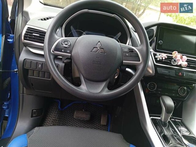 Мицубиси Eclipse Cross, объемом двигателя 1.5 л и пробегом 125 тыс. км за 16500 $, фото 11 на Automoto.ua
