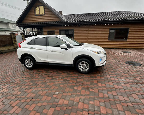 Міцубісі Eclipse Cross, об'ємом двигуна 0 л та пробігом 40 тис. км за 15800 $, фото 8 на Automoto.ua