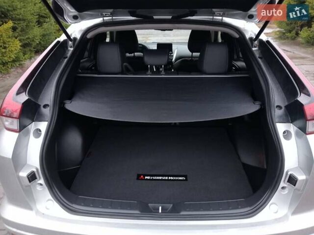 Мицубиси Eclipse Cross, объемом двигателя 1.5 л и пробегом 18 тыс. км за 18200 $, фото 18 на Automoto.ua