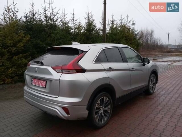 Мицубиси Eclipse Cross, объемом двигателя 1.5 л и пробегом 18 тыс. км за 18200 $, фото 6 на Automoto.ua