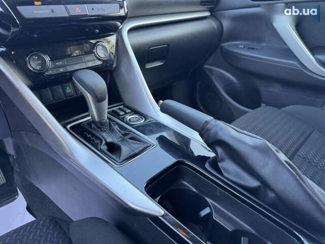 Міцубісі Eclipse Cross, об'ємом двигуна 1.5 л та пробігом 25 тис. км за 20100 $, фото 12 на Automoto.ua