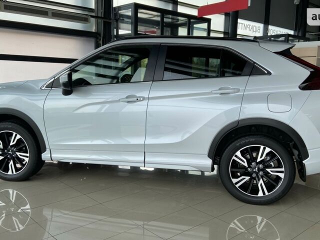 Міцубісі Eclipse Cross, об'ємом двигуна 2 л та пробігом 0 тис. км за 31777 $, фото 14 на Automoto.ua