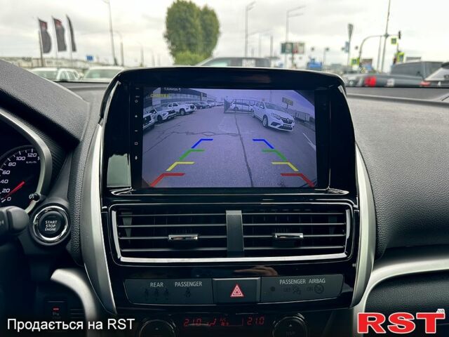 Мицубиси Eclipse Cross, объемом двигателя 1.5 л и пробегом 12 тыс. км за 27900 $, фото 10 на Automoto.ua