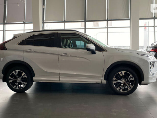 Міцубісі Eclipse Cross, об'ємом двигуна 2 л та пробігом 0 тис. км за 31628 $, фото 2 на Automoto.ua