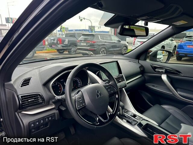 Мицубиси Eclipse Cross, объемом двигателя 1.5 л и пробегом 12 тыс. км за 27900 $, фото 8 на Automoto.ua