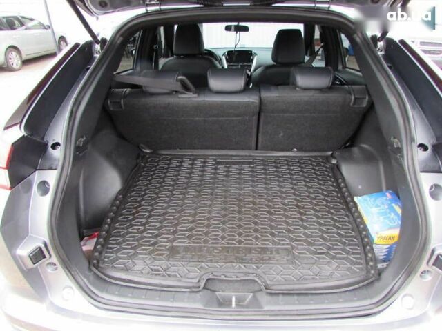 Мицубиси Eclipse Cross, объемом двигателя 2 л и пробегом 19 тыс. км за 27500 $, фото 13 на Automoto.ua