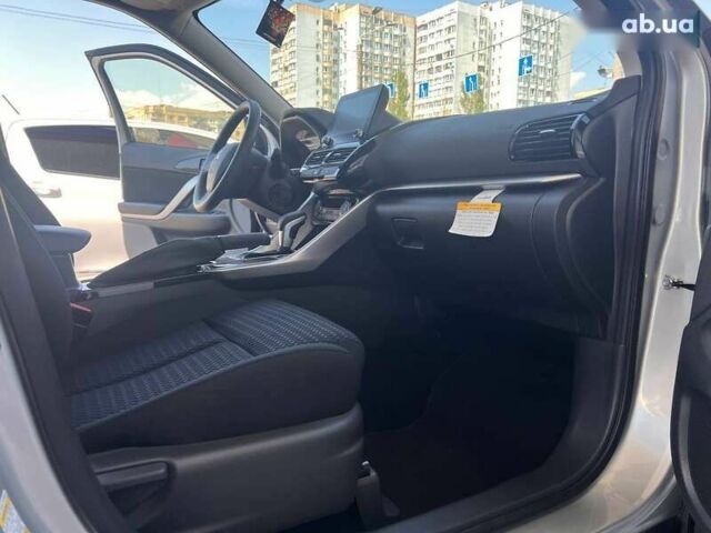 Міцубісі Eclipse Cross, об'ємом двигуна 1.5 л та пробігом 1 тис. км за 25555 $, фото 26 на Automoto.ua
