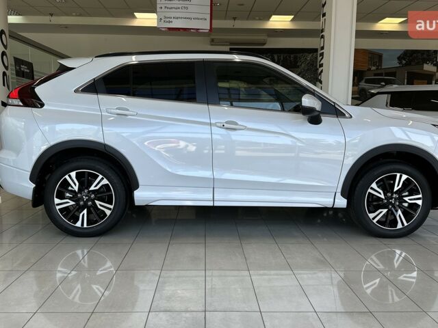 Міцубісі Eclipse Cross, об'ємом двигуна 1.5 л та пробігом 0 тис. км за 33919 $, фото 12 на Automoto.ua
